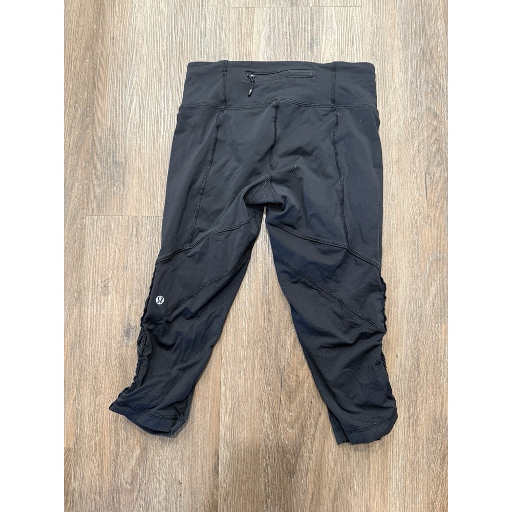 LULULEMON Capri Women's Activewear Leggings Black Size 6
